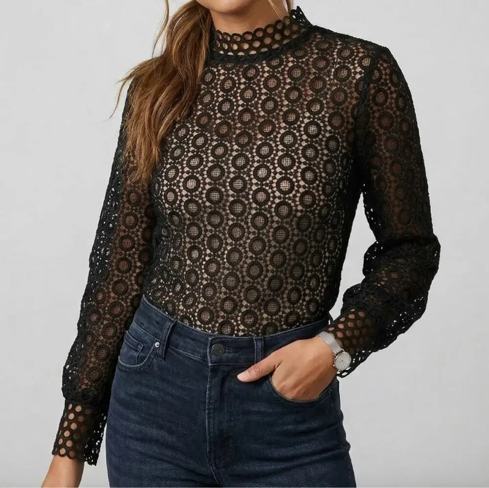 H&M Size 6 Black Lace High Neck Top Keyhole Back 100% Polyester
